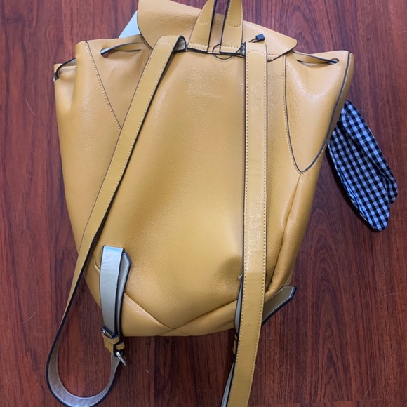 Yellow Zara Backpack - Picture 2 of 4